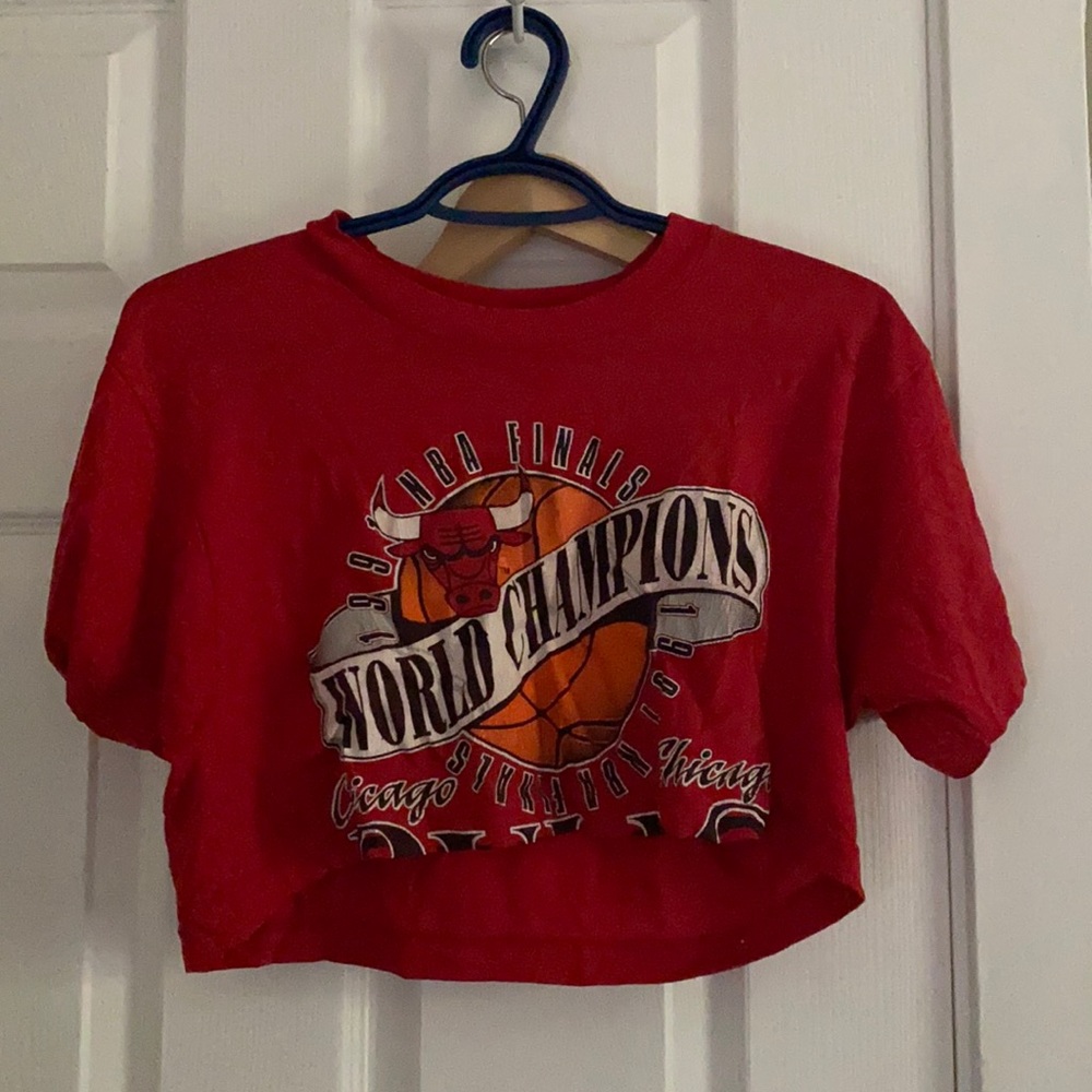 Vintage Chicago Bulls Cropped Tee